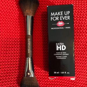 Make Up For Ever ULTRA HD FOUNDATION + brush R330